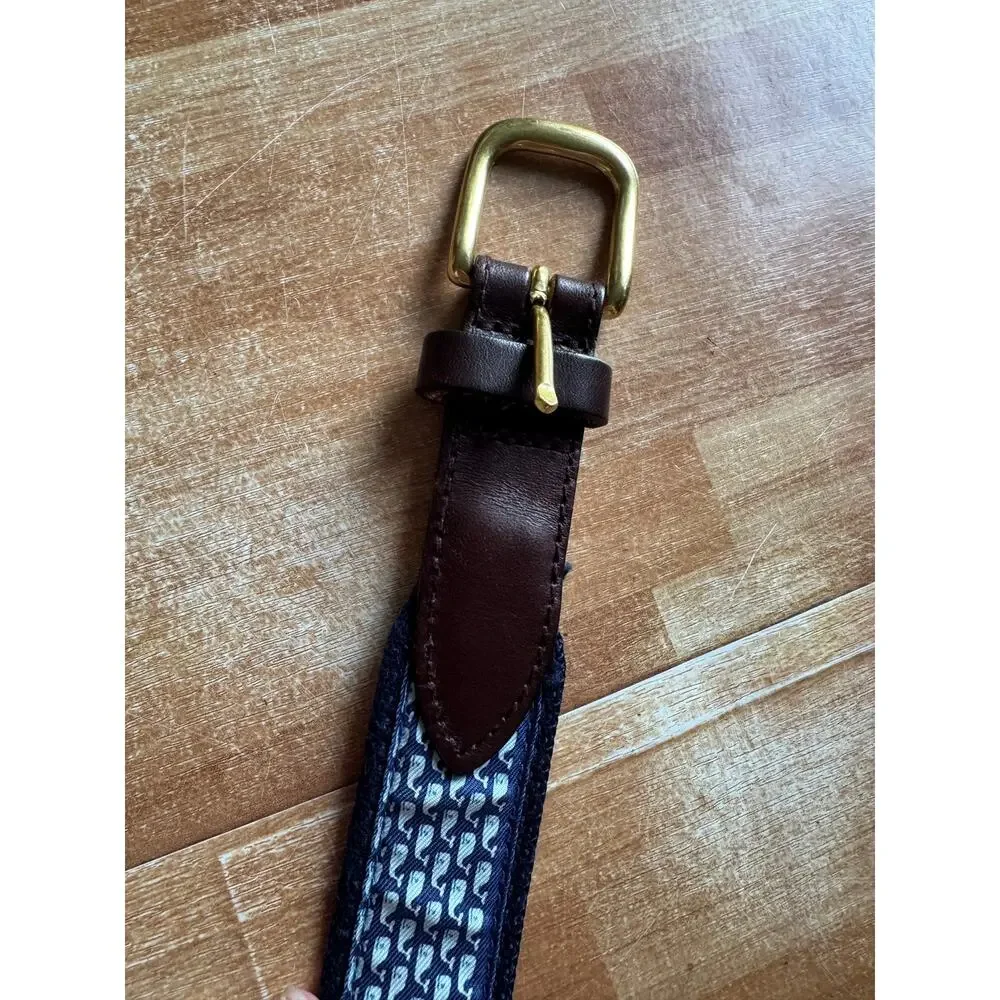 Vineyard Vines whale pattern canvas and leather belt. Size 30
